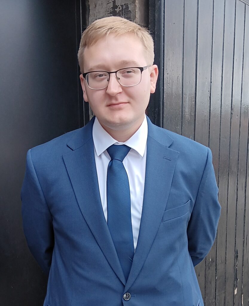 Wiktor Aleksander Fligier, Litigation Executive